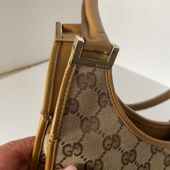 ❌🛑Price Drop ❌Authentic Gucci Jacquie GG Canvas Handbag. - Picture 13 of 16